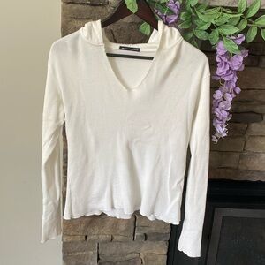 Brandy Melville Hoodie top . Size (one size  fits most)